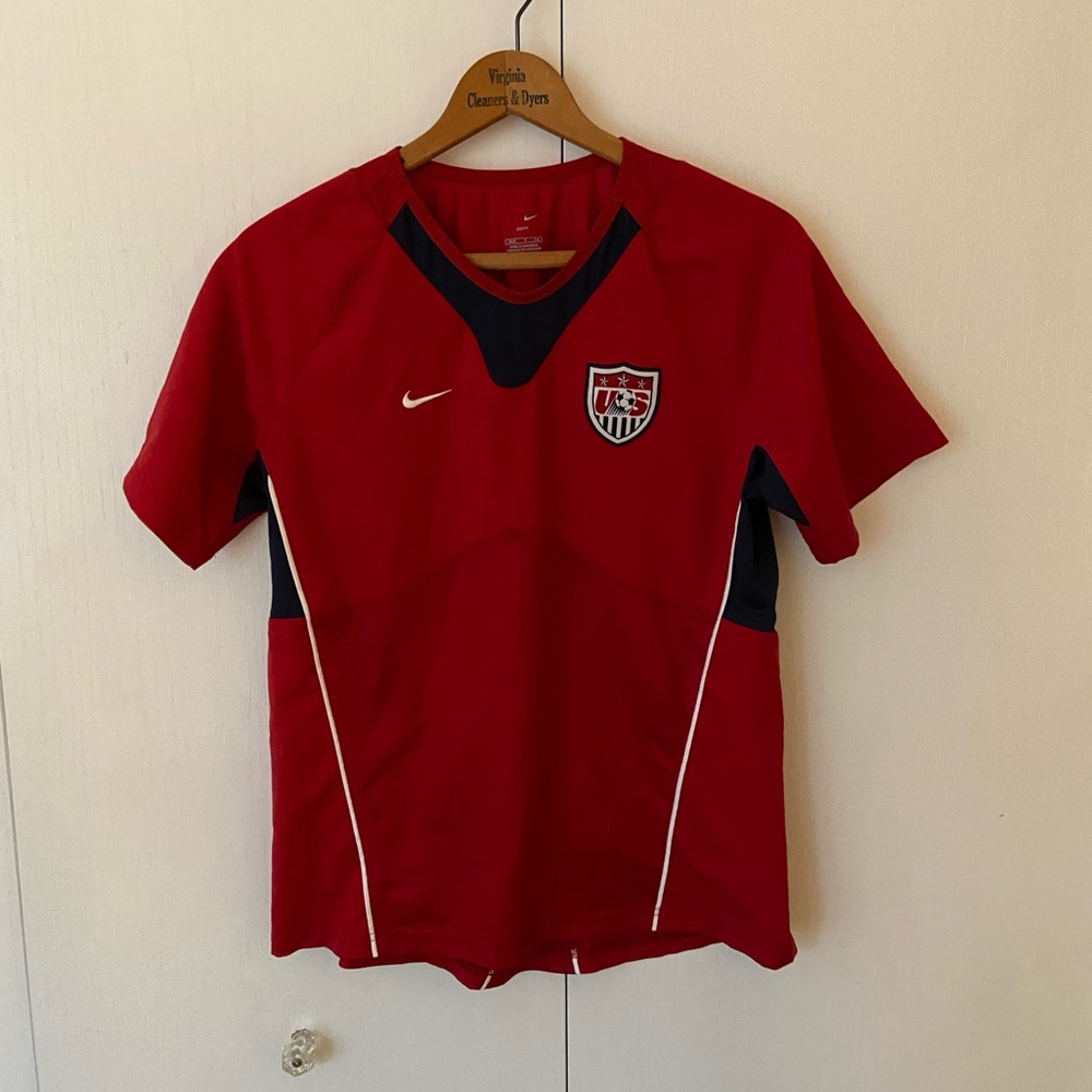 Nike Drifit short sleeved soccer shirt, red and blue, Adult Size Small 4/6